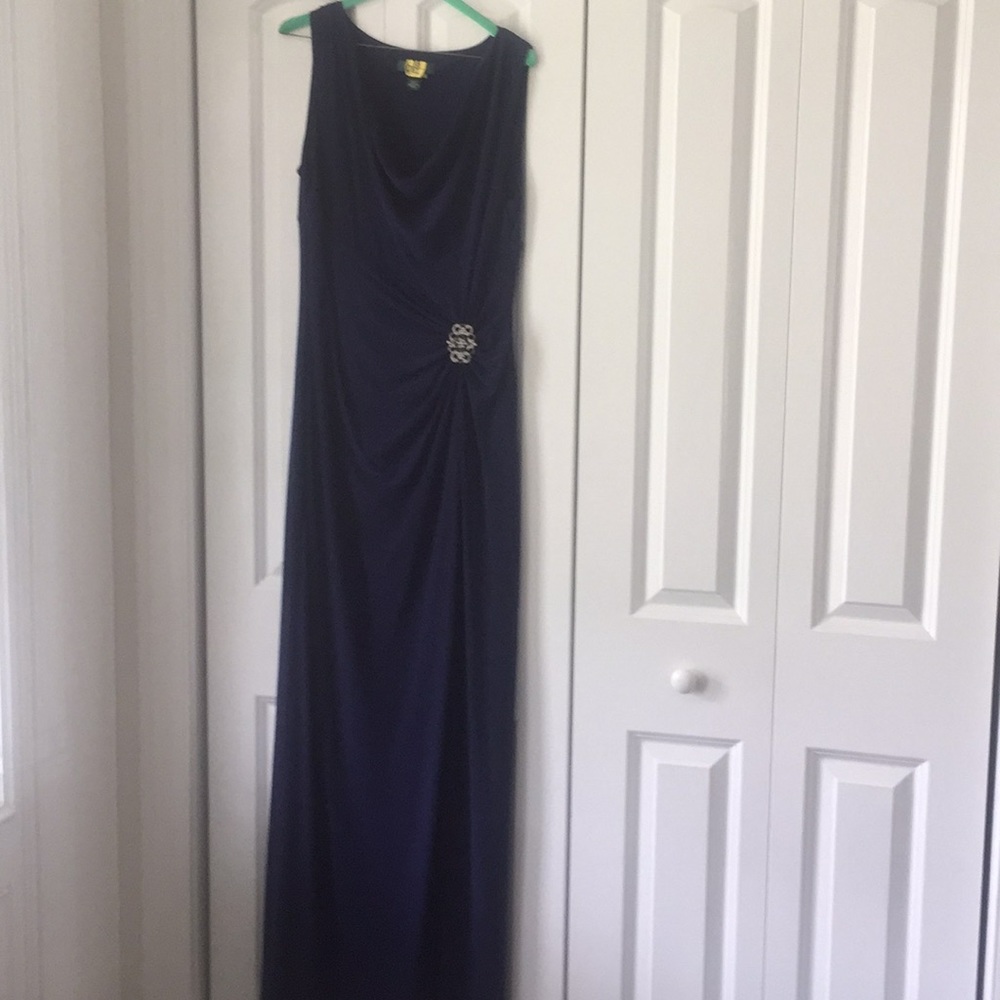 Lauren by Ralph Lauren size 12 navy gown